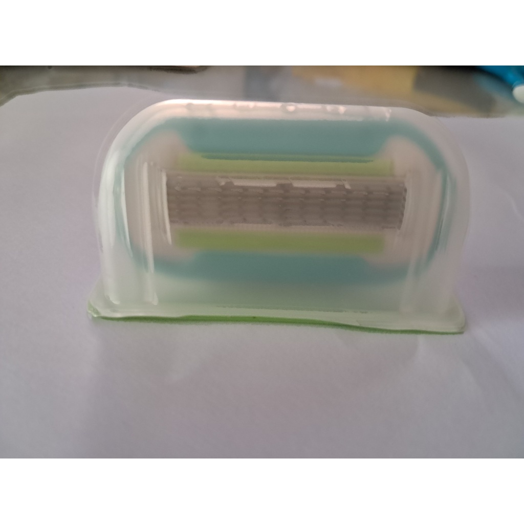Đầu thay gillette venus deluxe smooth sensitive/ extra smooth  dành cho cán thay đầu được