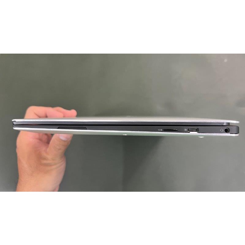 Laptop Dell xps 9370 4k  - read