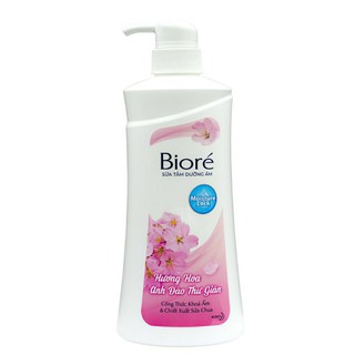 Sữa tắm dưỡng ẩm mịn da Biore 530g hương hoa anh đào