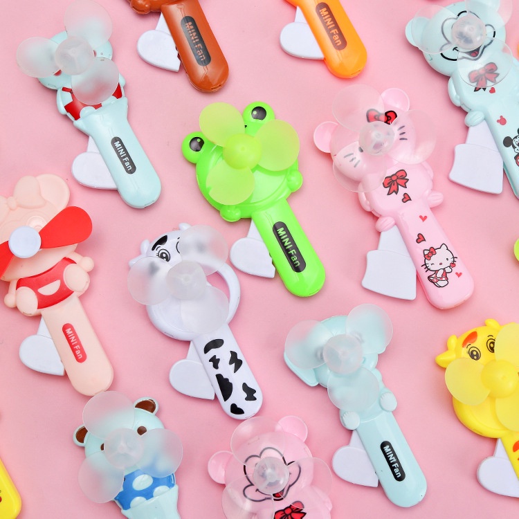 Quạt Cầm Tay Mini Kết Cấu Dễ Thương