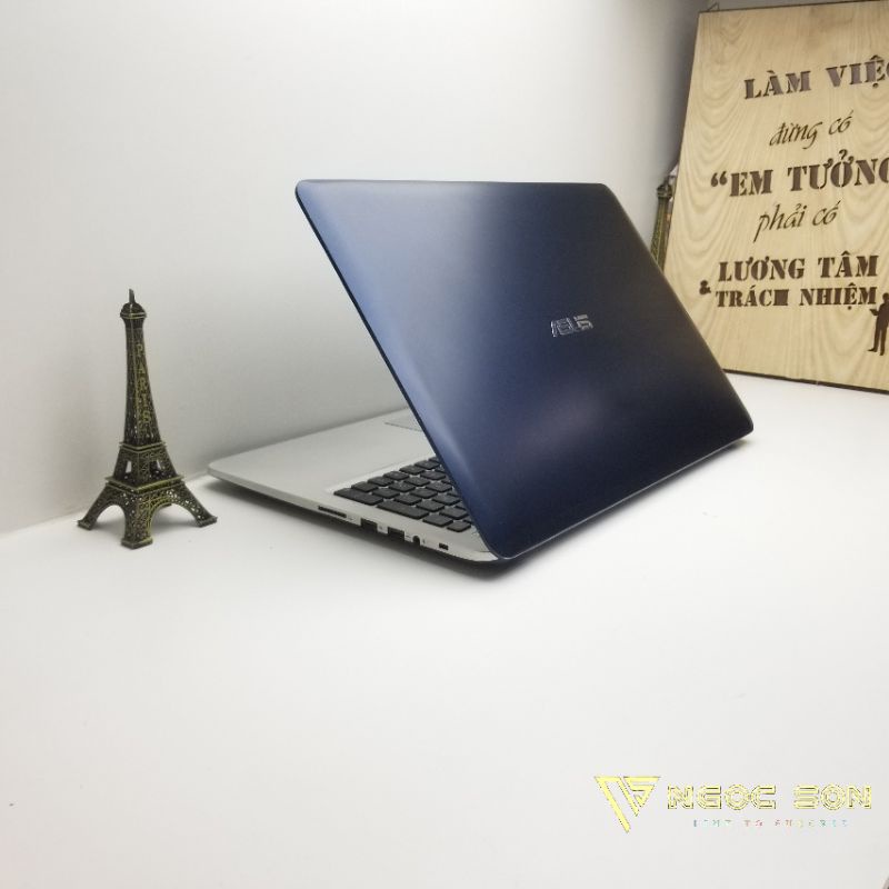 Laptop Asus K501, có card rời chiến game, làm đồ họa mượt