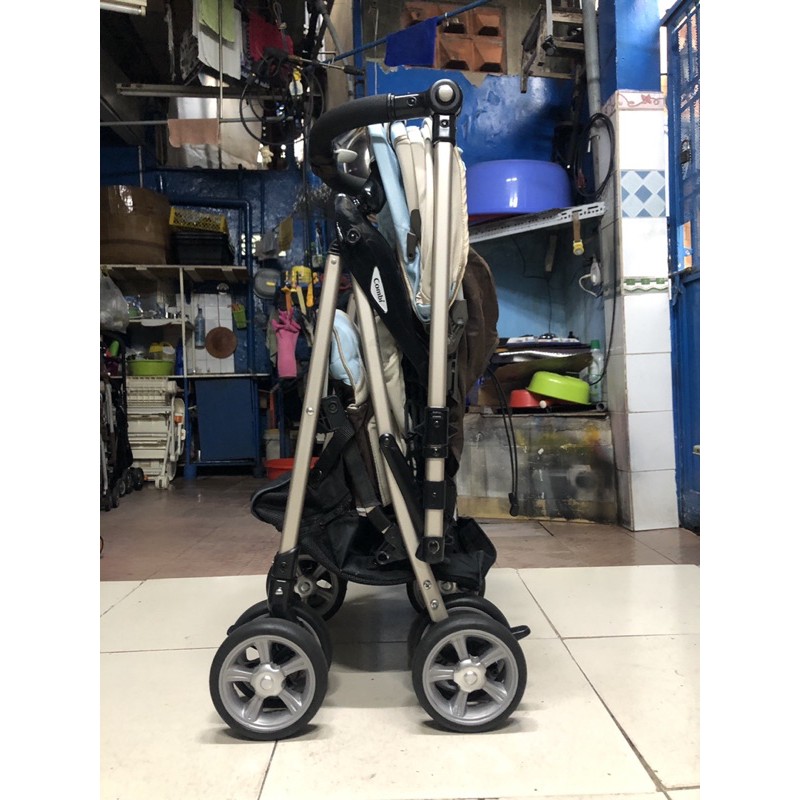 Xe đẩy 2 Chiều Cao Cấp Combi