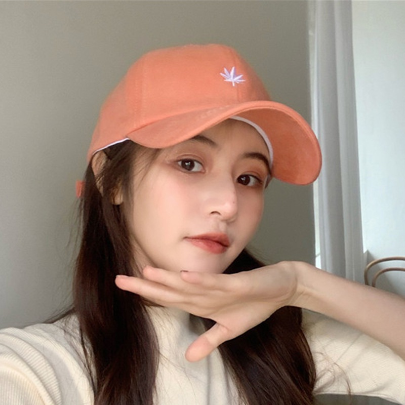 Mũ lưỡi trai thêu chữ thời trang Hàn thịnh hành