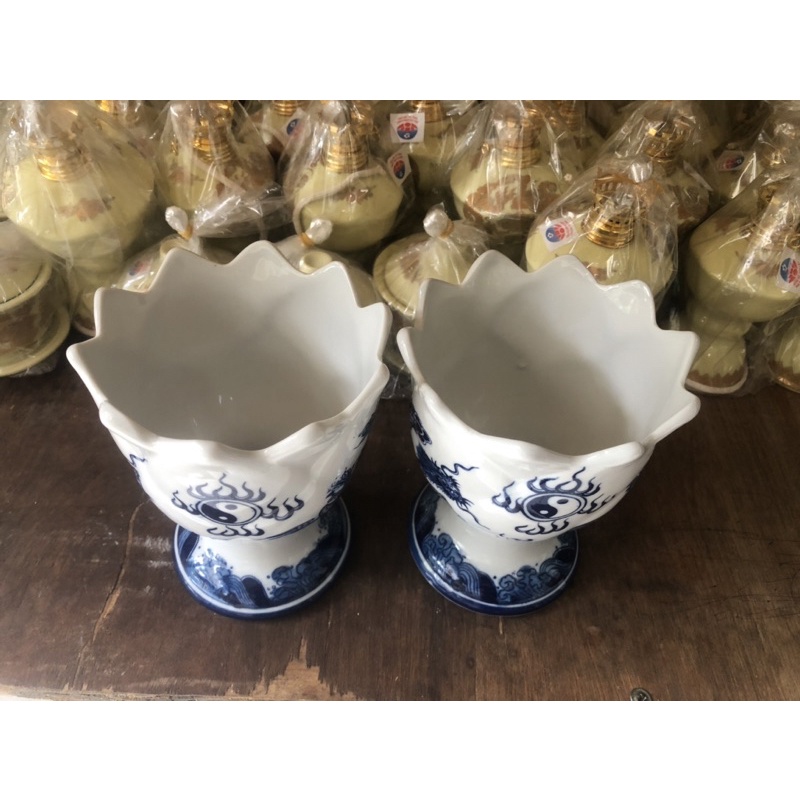 Ly Đựng Phật Thủ Vẽ Rồng Bát Tràng