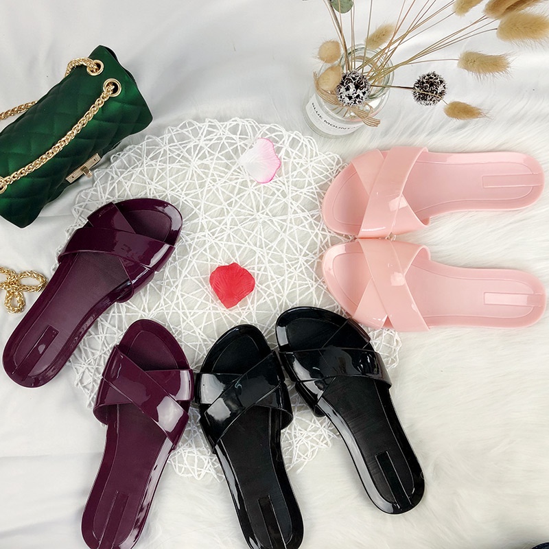 ❄2021 new outing crystal flip-flop beach sandals and slippers for women outside the seaside fashion all-match flat-bottom non-slip summer