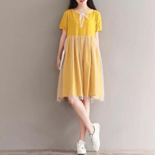 Đầm vàng phối lưới