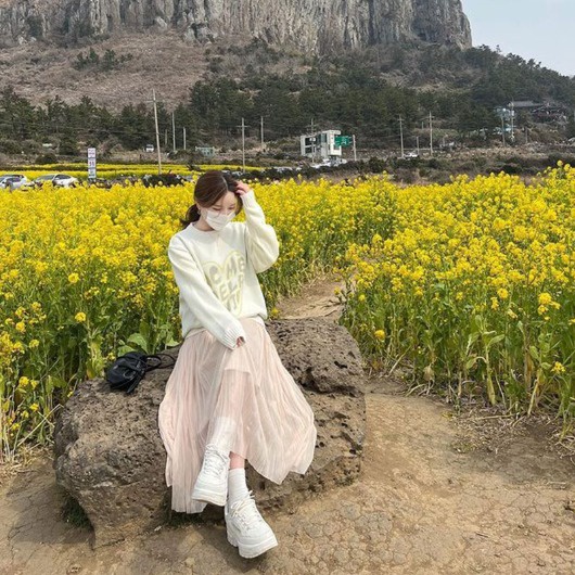 Áo ADLV Front Heart Logo Knit