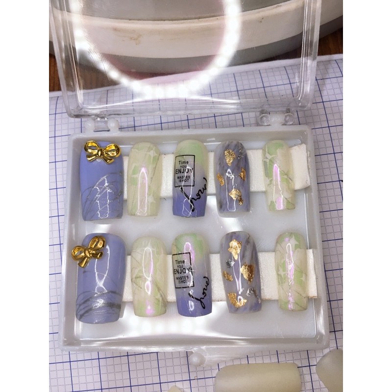 Nail box , móng up sẵn