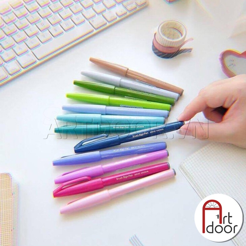 [ARTDOOR] Bút màu viết thư pháp PENTEL Fude Touch