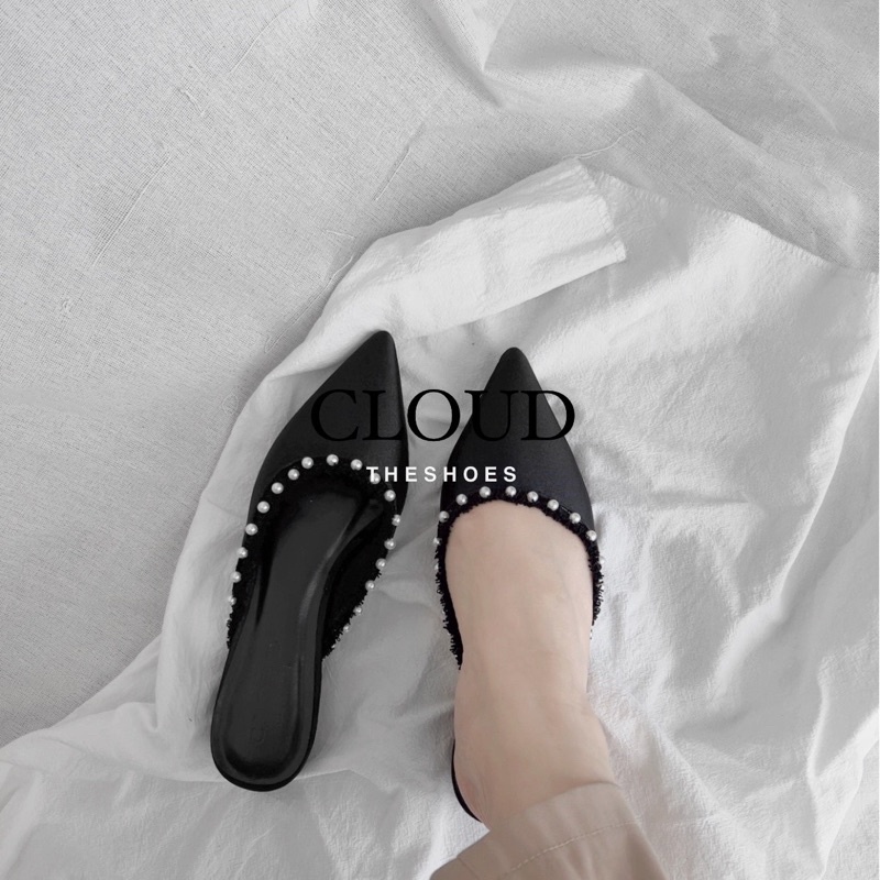 Gót bệt viền ngọc