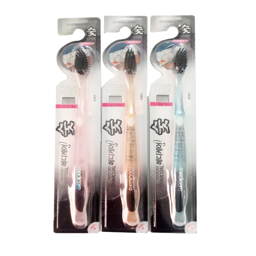 Bàn chải đánh răng than hoạt tính hàn quốc