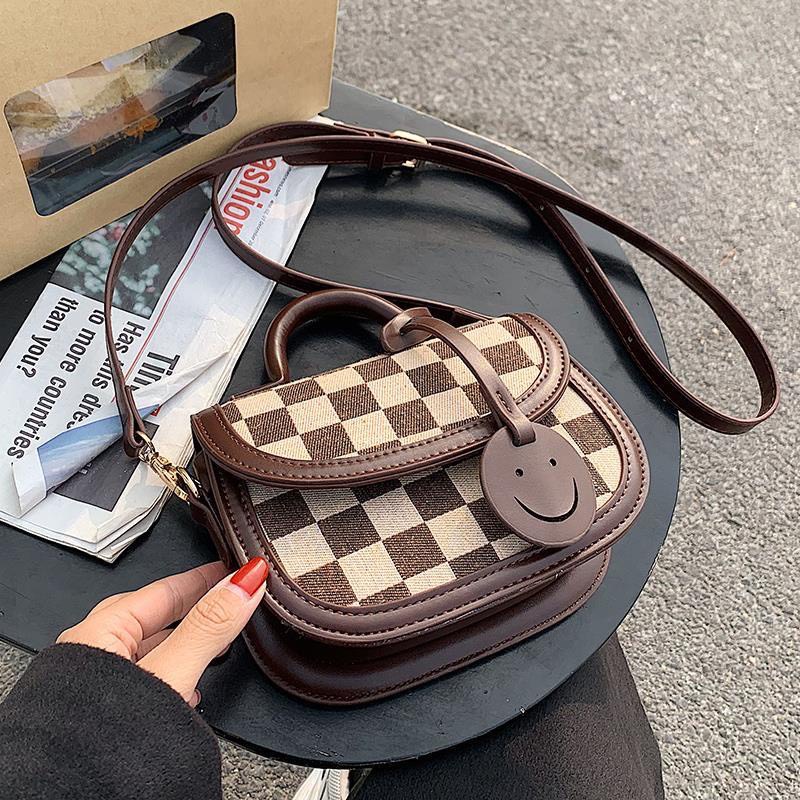 Túi Xách Nữ | Túi Đeo Chéo Họa Tiết Karo Phong Cách Trẻ Trung | MC01