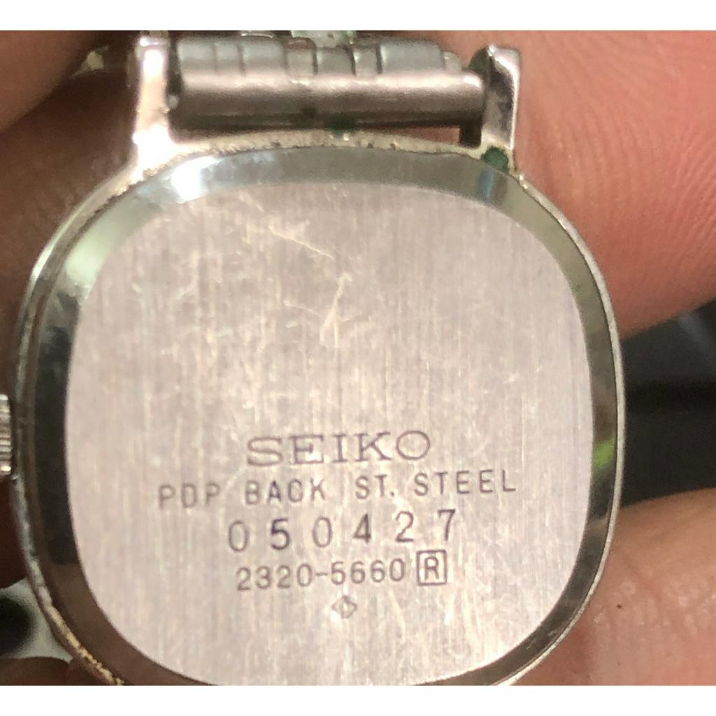 Đồng hồ nữ, lắc nữ hiệu Seiko mặt vuông nhỏ
