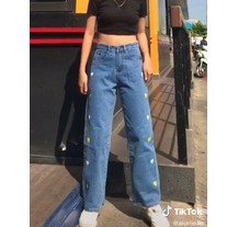 Quần Ống Rộng Lưng Cao Vải Cotton. Quần jeans ống rộng lưng cao in tìm dọc sườn