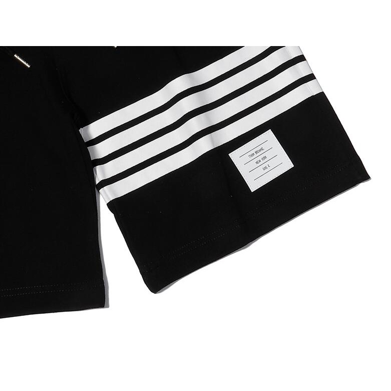 Quần short cotton in hình Thom Browne thời trang