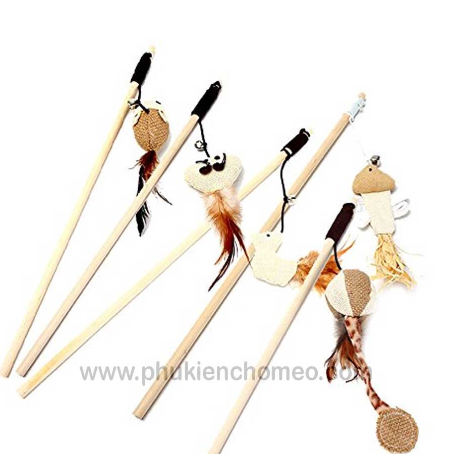 Đồ chơi cần câu mèo/ Cây vờn mèo cán gỗ hình con chuột, quả bóng nhồi bông kèm chuông kêu giúp mèo vận động