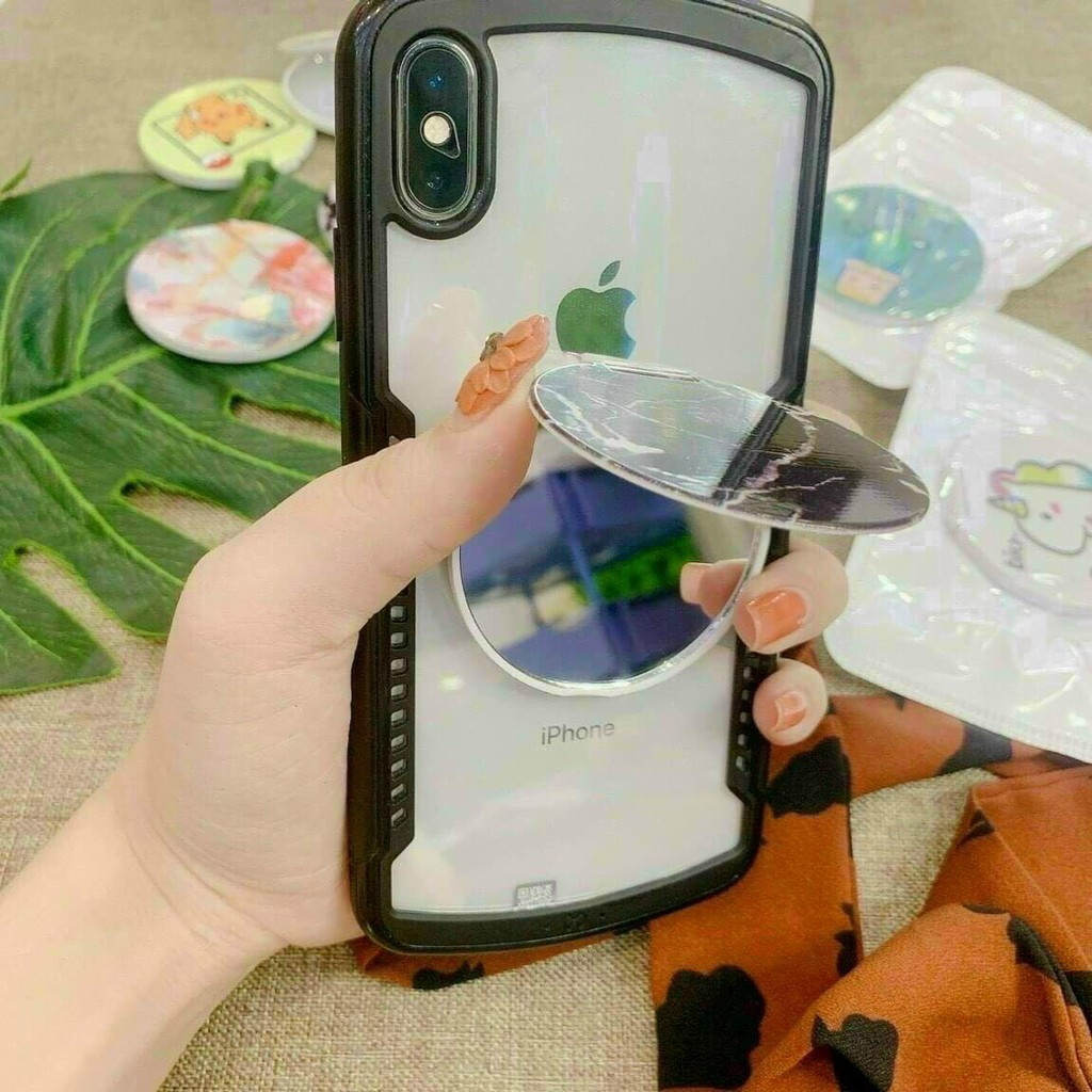 Iring gương tiện lợi vừa giá đỡ điện thoại vừa là chiếc gương trang điểm vô cùng tiện lợi