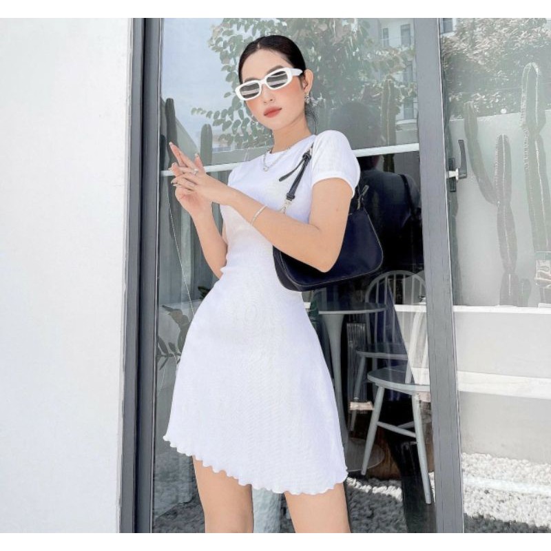 Đầm cổ tròn lai nhún nhẹ/ Đầm thun gân | BigBuy360 - bigbuy360.vn