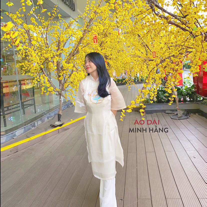 Set áo dài cách tân nữ 2022 thêu tay nhẹ nhàng_Áo Dài Minh Hằng