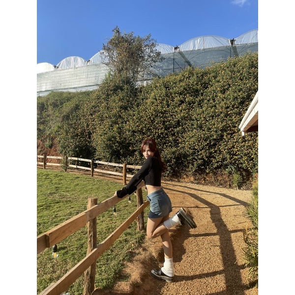 áo croptop thun gân phối lông tay