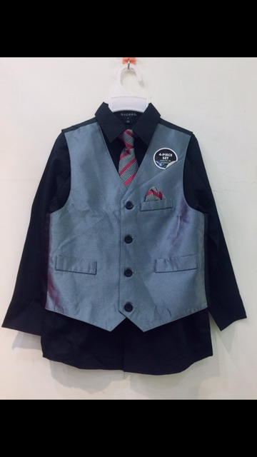 Bộ Vest bé trai xuất Mỹ, giá 299 k , set 4 món giảm còn 199k