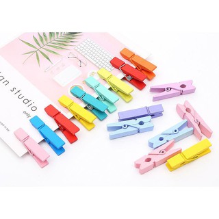 Kẹp sắc màu 1 chiếc ^^