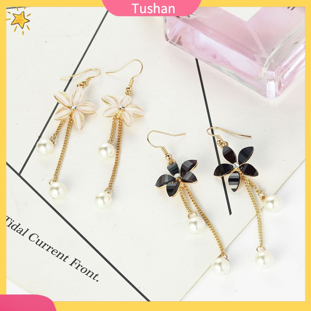 Bông tai hoa gắn ngọc trai giả sang trọng