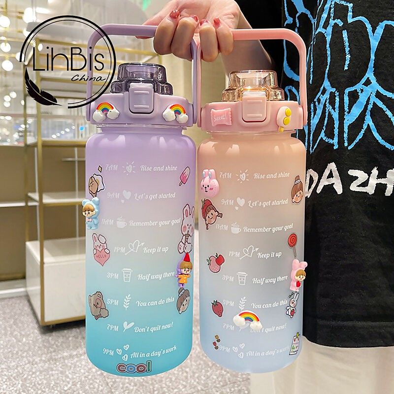 Bình nước 2L. Bình nước khổng lồ có chia vạch phong cách Hàn Quốc. tặng kèm sticker dễ thương..