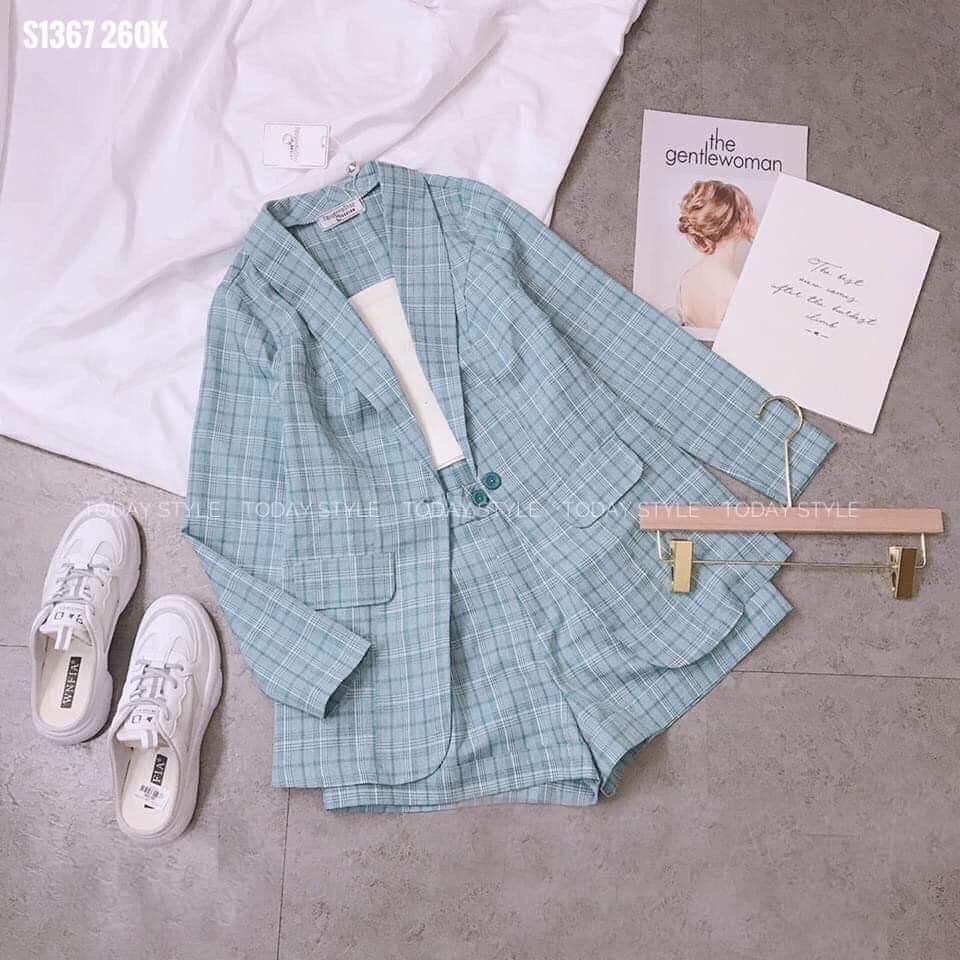 Sét Vest 3 Món Caro Kèm Áo Thun 2 Dây +Quần Short Ngắn Sang Chảnh | BigBuy360 - bigbuy360.vn