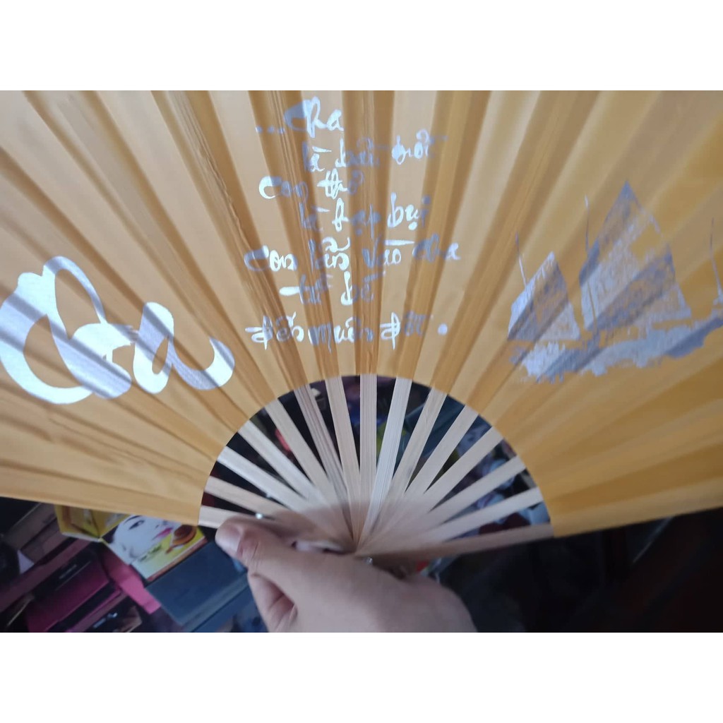 Quạt vải chữ thư pháp khổ 21*40