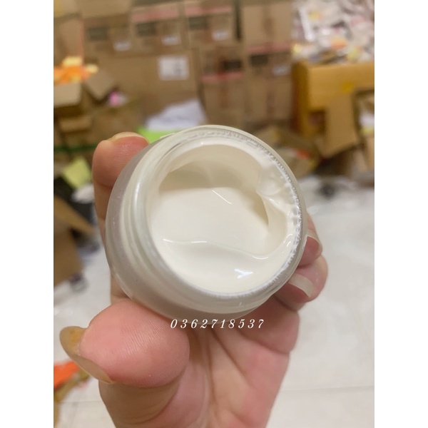 Hũ ban ngày Clobetamilg cao cấp