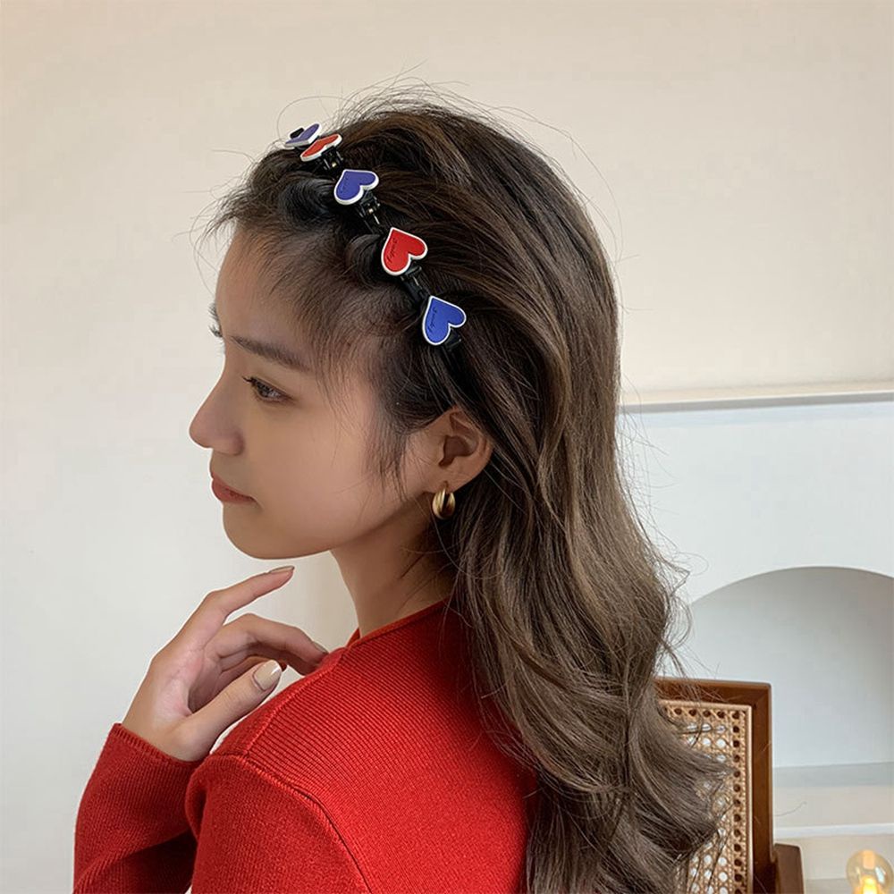 LILYES Sweet Women Hair Hoop Headwear Heart Headband Korean Hairbands Girl Hairclip For Girls Love Toothed Clip Bangs Hairpin Simple Braided Hair Clip