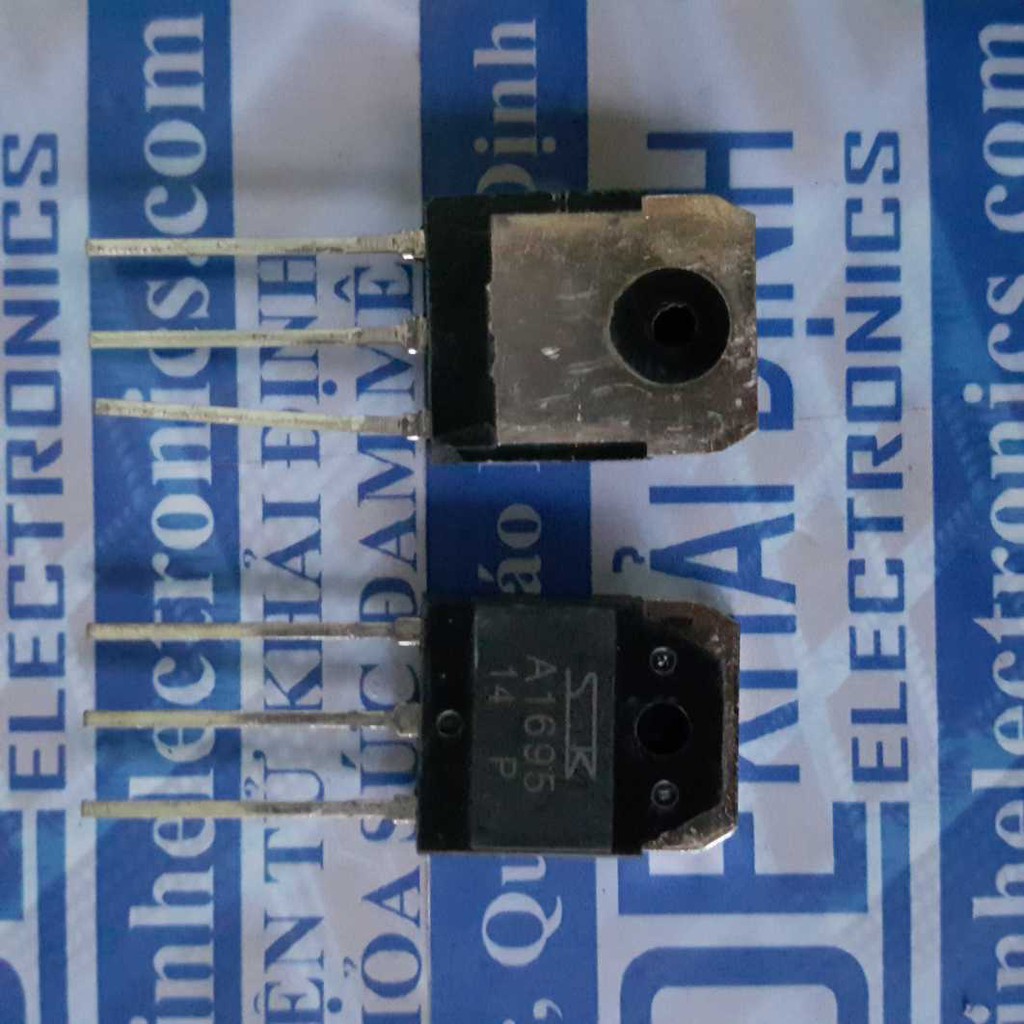 2 con 2SA1695 A1695 PNP 10A 140V TO-3P (CẶP VỚI 2SC4468) kde3697