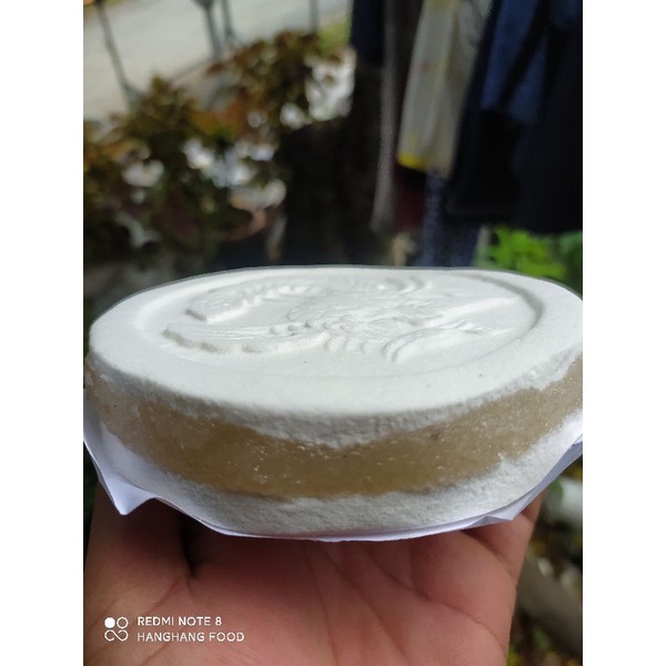 Bánh in mix ba vị nhân  hộp 3 cái mỗi cái 200g một vị truyền thống lò bánh ở châu đốc