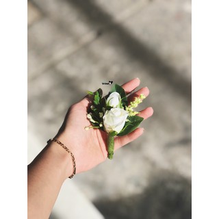Cài áo chú rể - tone trắng