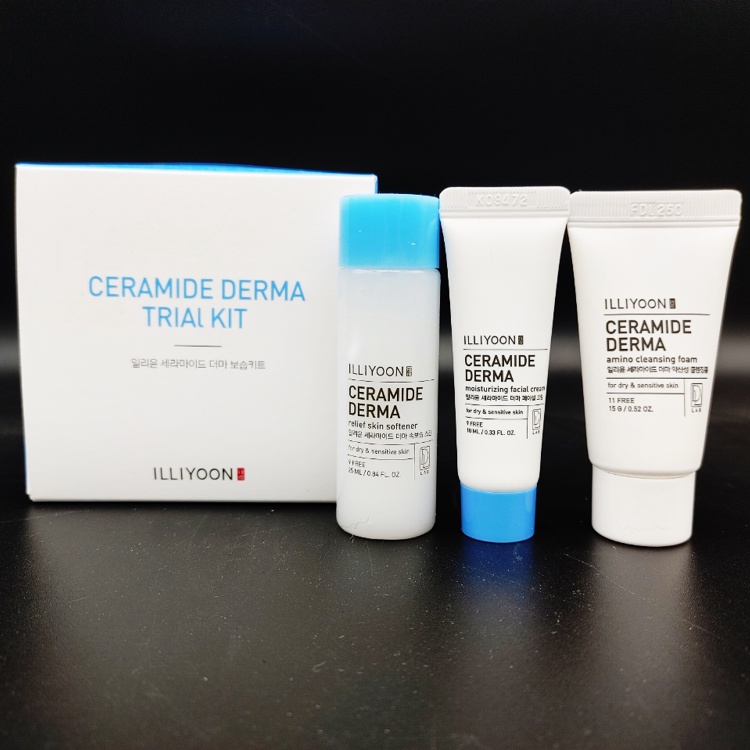 Bộ mỹ phẩm ceramide Derma
