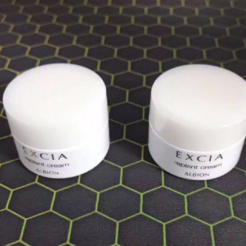 Kem dưỡng da tái tạo và chống lão hóa vượt bậc Albion EXCIA REPLANT CREAM 3,5g
