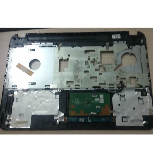 Thay thế Vỏ cũ laptop Dell Inspiron 15R-5521