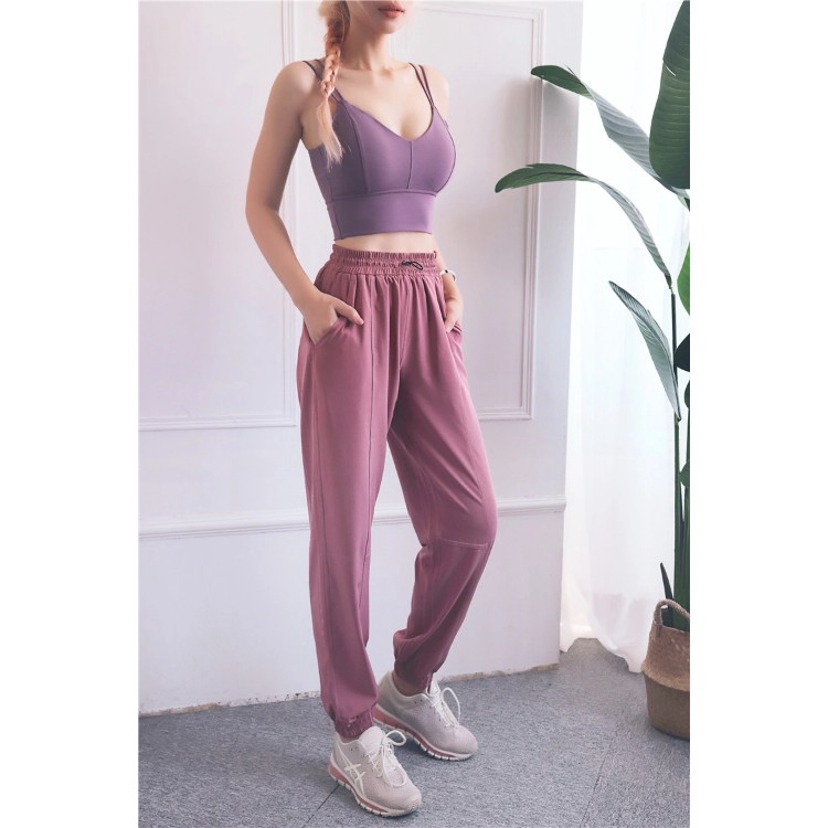 women's high waist loose style with pockets in both sides