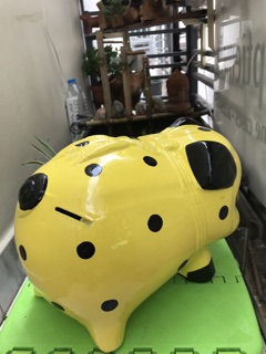 Heo đất chó đóm vàng size L ( 24x15x17 )