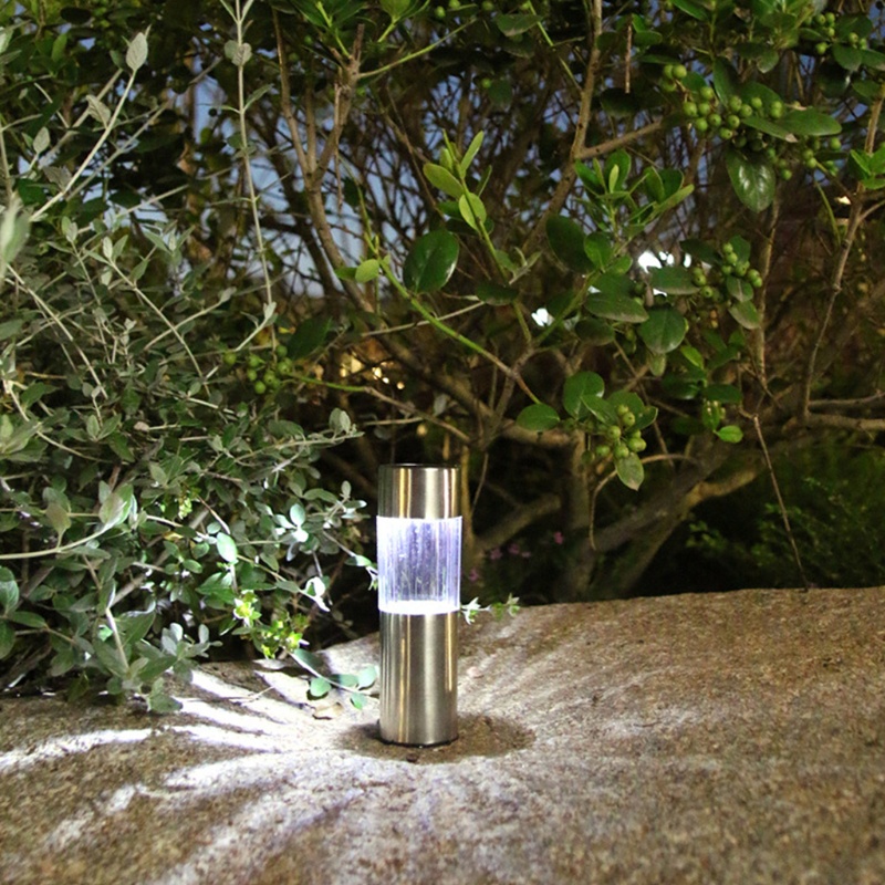 Đèn Trang Trí Lối Đi Sân Vườn Dùng Năng Lượng Mặt Trời