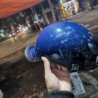 Mũ bảo hiểm mỏ vịt