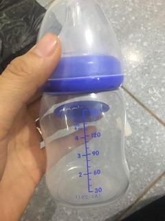 Bình sữa Lanshinoh thần thánh