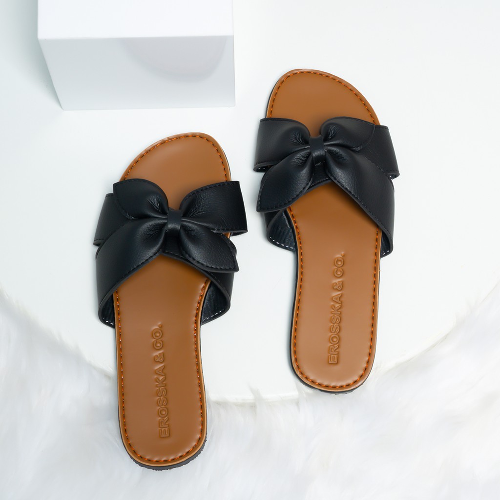 Sunnie & Erosska - Dép nữ thời trang quai ngang đính nơ đế bệt màu đen