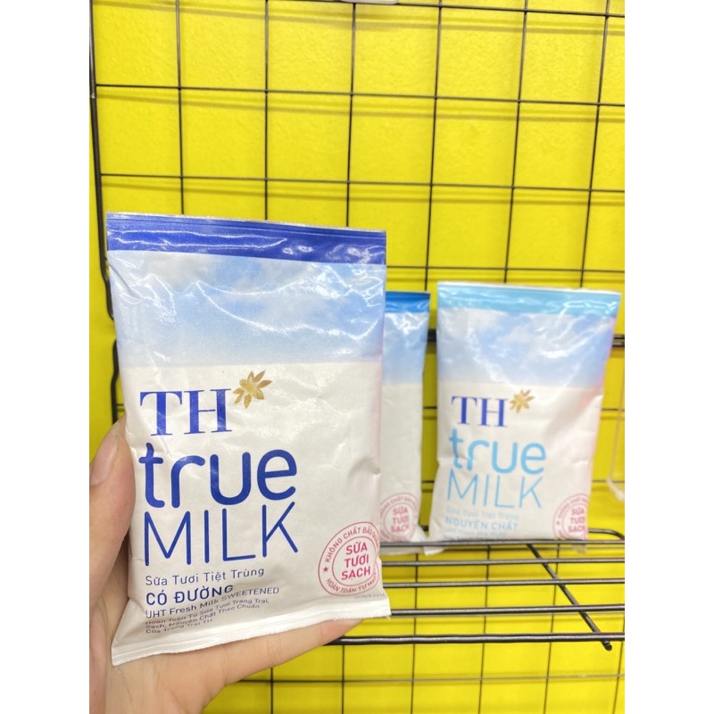 Sữa tươi tiệt trùng TH true MILK bịch 220ml | BigBuy360 - bigbuy360.vn