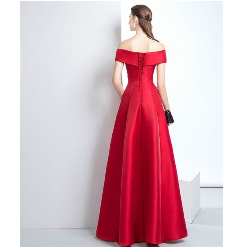 ĐẦM XOÈ TRỄ VAI ĐÍNH HOA