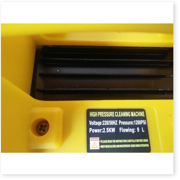 Máy rửa xe mini - Sakura 2500W - Tặng bình bọt