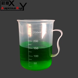 Ca nhựa có vạch đo lường ML