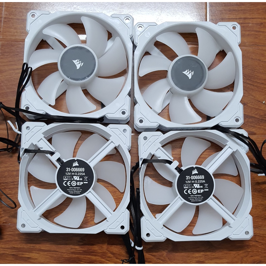 Quạt tản nhiệt Fan Corsair ML120 RGB elite
