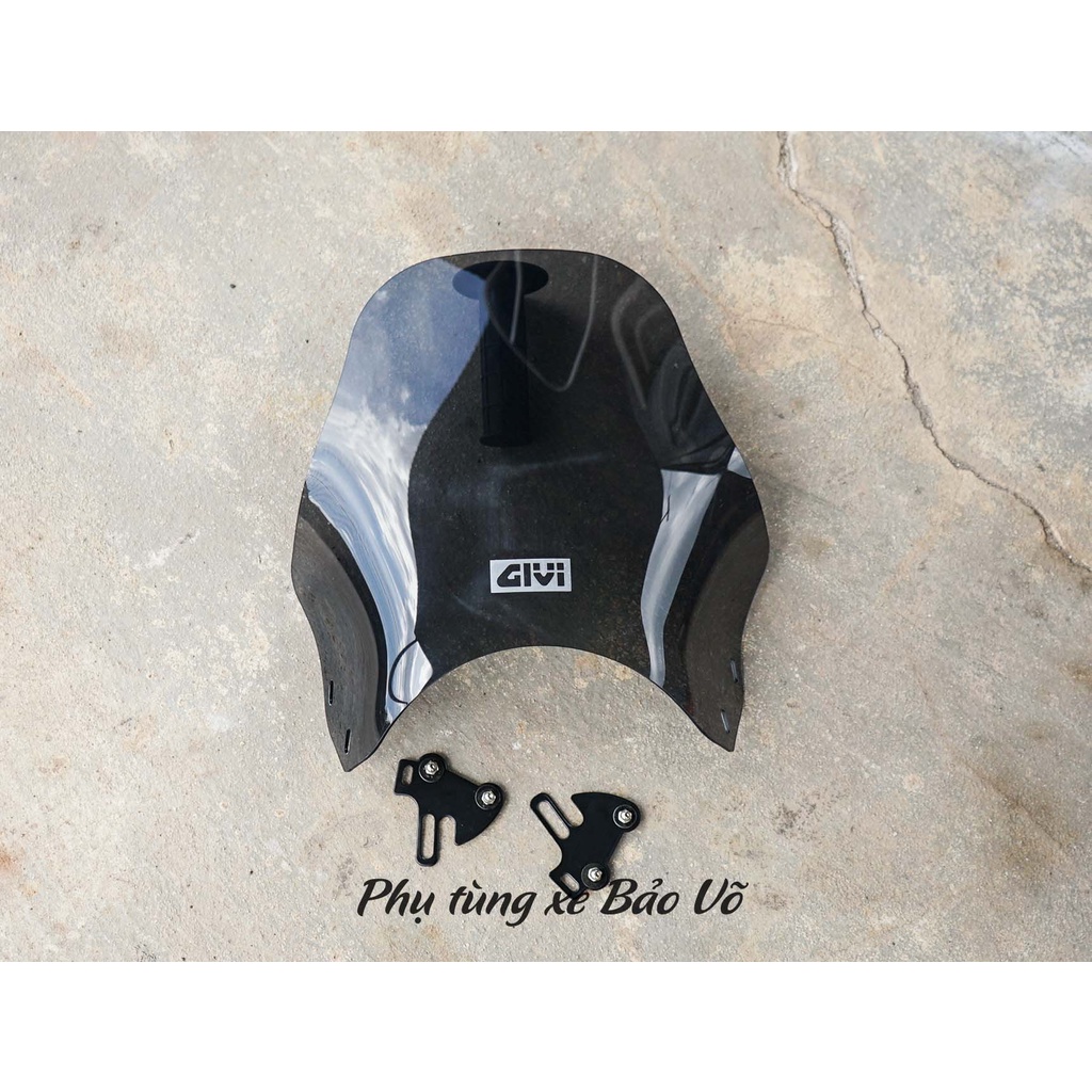 Kính chắn gió xe máy thích hợp cho đèn có đường kính từ 16cm tới 20cm